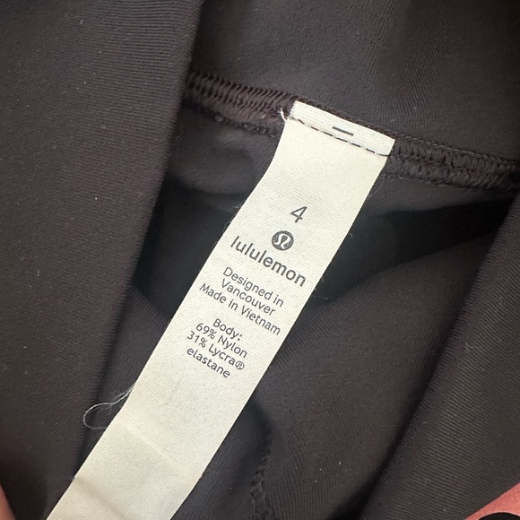 SOUL CYCLE X LULULEMON LEGGING - Picture 3 of 3